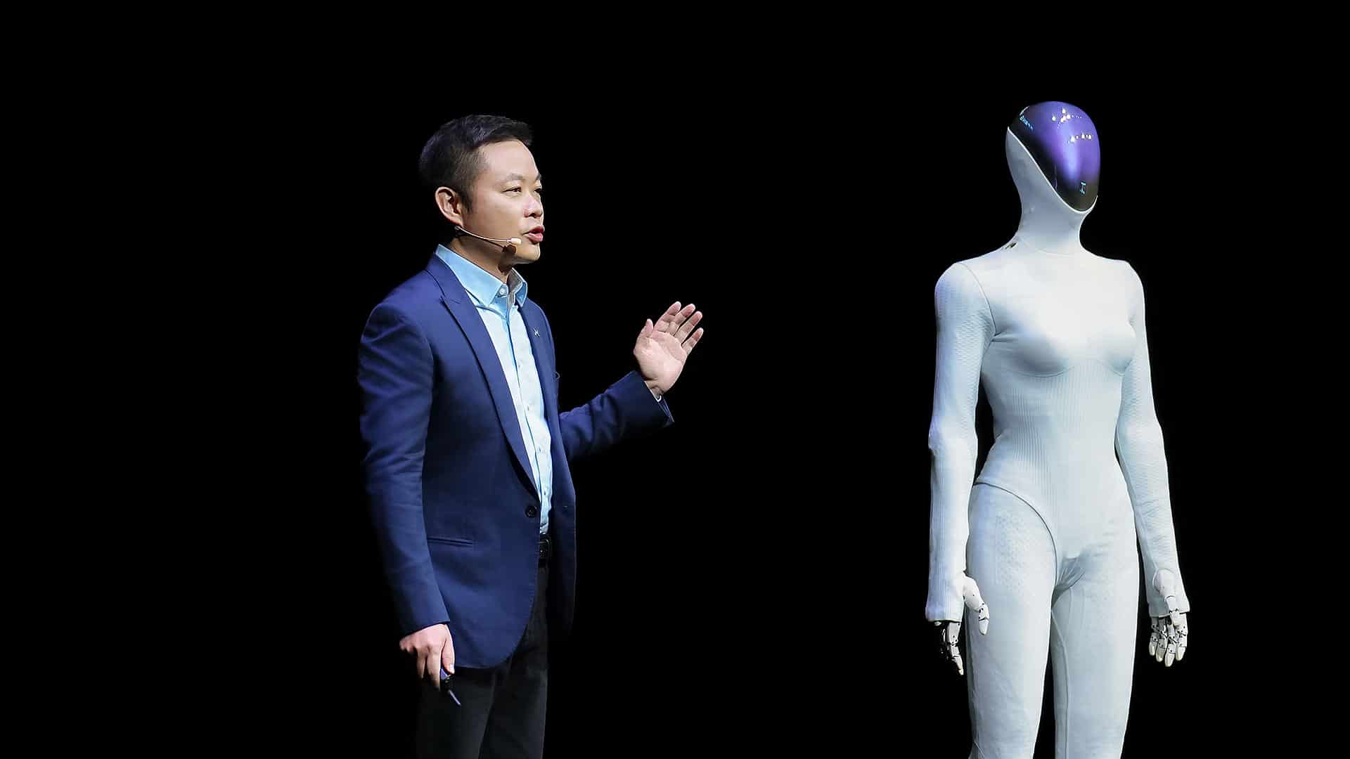 Walks like a human, thinks like a car: The robot that fooled the internet