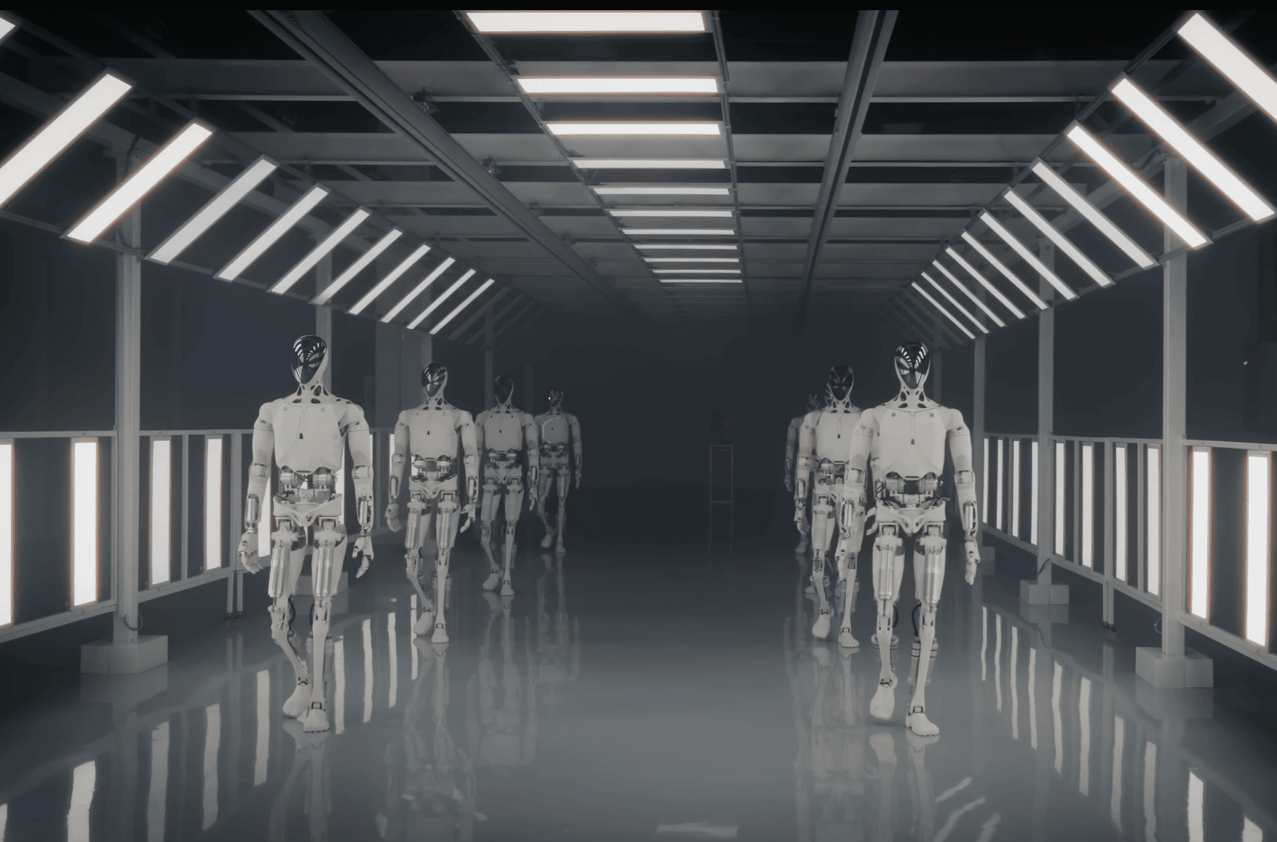 XPeng Iron Fooled People Into Thinking It Was Human. Here's the Engineering Behind That.
